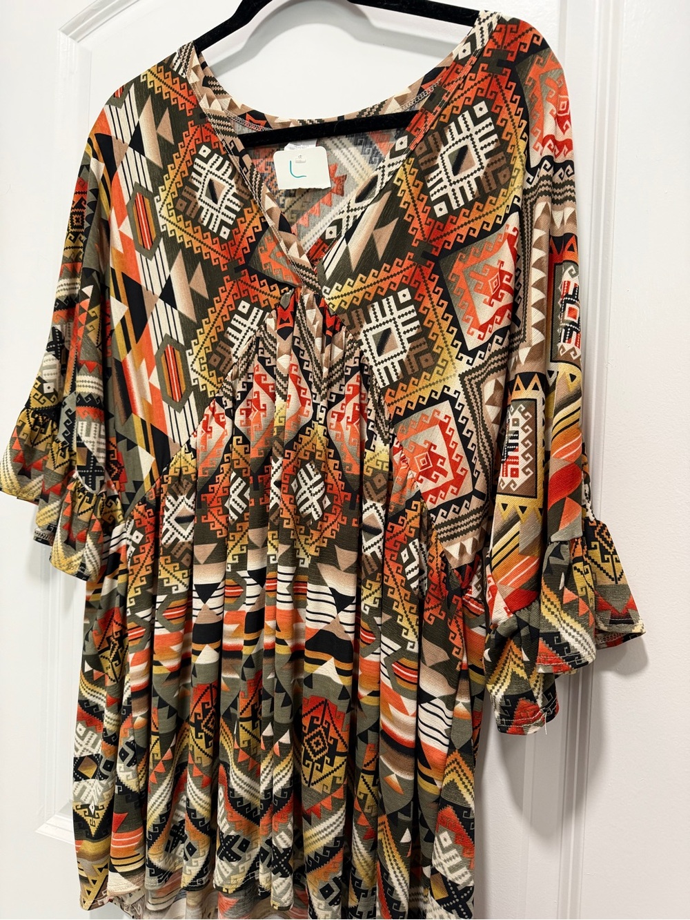 Boutique Boho Aztec Print Peasant Top in Rust & Multicolor Women’s Large — NWT - Picture 3 of 6
